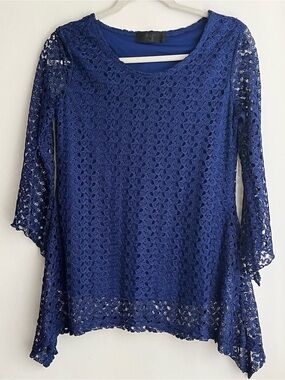 Ashley Blue Royal Blue Lace Bell Sleeve Blouse Size S